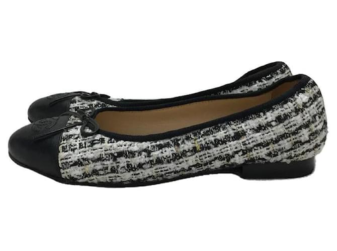 CHANEL Zapatos de salón planos / 36 / WHT / tweed / marca coco Negro Blanco  ref.482052
