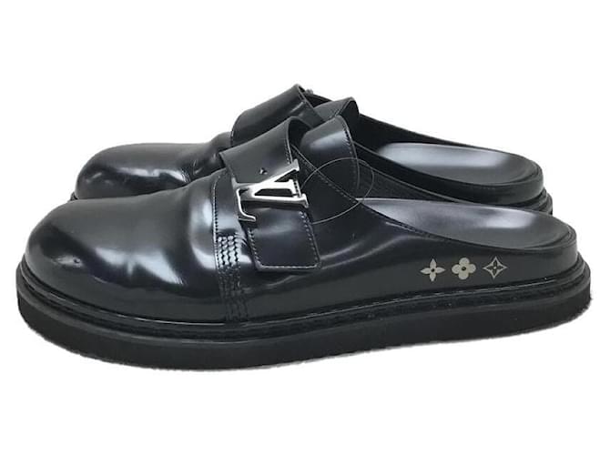 Louis Vuitton Black leather sandals Mens UK 8