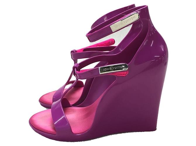 LOUIS VUITTON Rubber wedge sandals / 38 / PNK Pink ref.483567 - Joli Closet