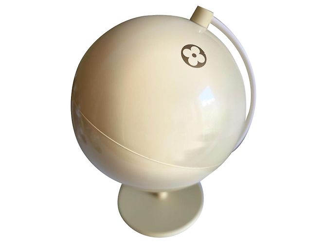Louis Vuitton Globe Beige Plastic