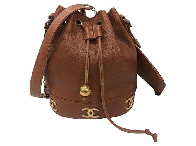 Chanel Handbags Beige Leather  ref.484323