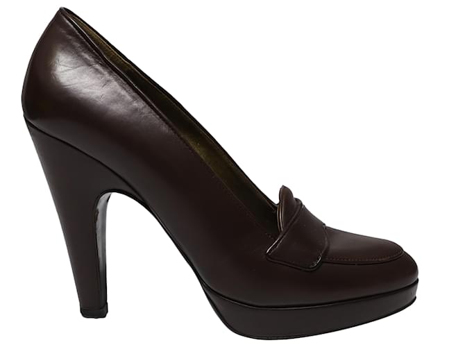 Prada Heeled Loafers in Brown Leather   ref.484768