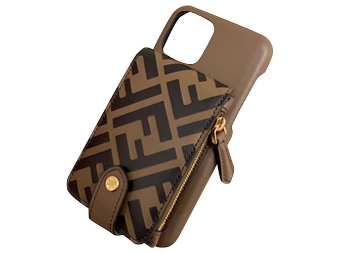 Fendi iPhone 11 Pro case new with tag dustbag invoice Marron Cuir  ref.484848