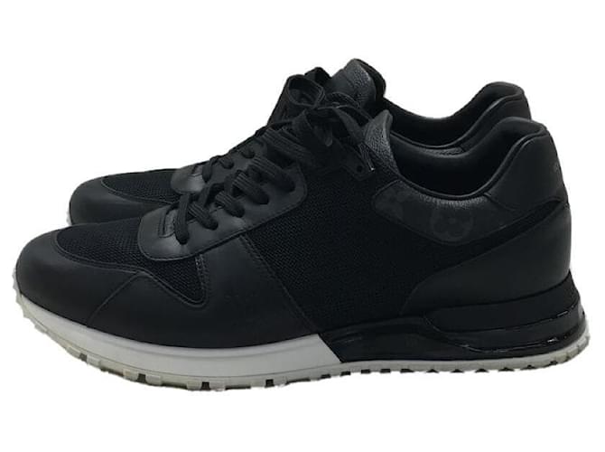 LOUIS VUITTON Sneakers Runaway Line Noir / UK6.5 / BLK / Leather Black  ref.485449 - Joli Closet