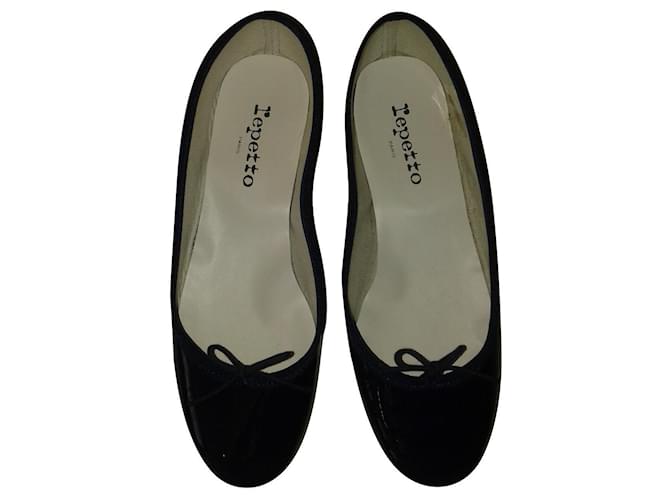 Repetto Ballet flats Navy blue Patent leather  ref.486375