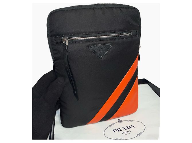 Pochette Prada Tessuto & Saffiano Nera e Arancione Nero
