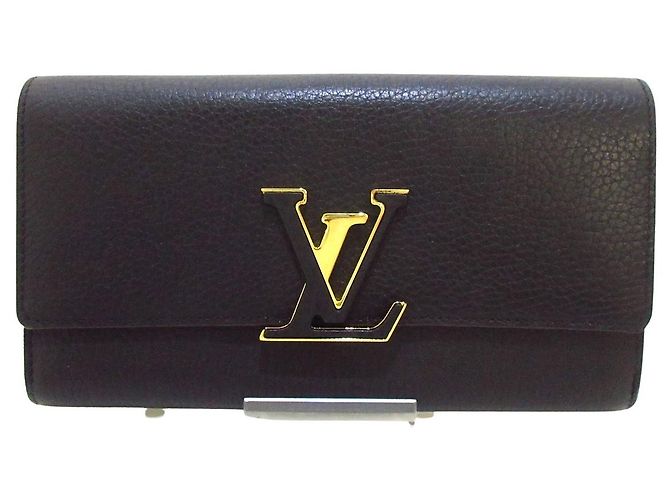 Louis Vuitton Portefeuille capucines Black