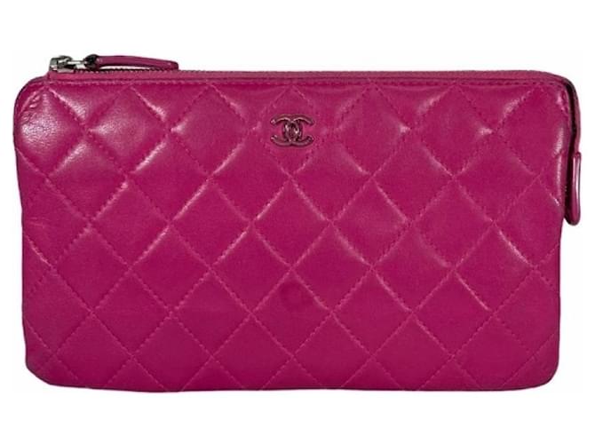 [Usado] CHANEL Clutch Bag Second Bag Clutch Wallet Quilting Logo Pele de Cordeiro Rosa  ref.489067