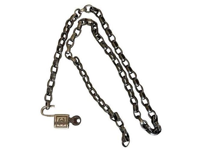 Collar de cadena Chanel Plata