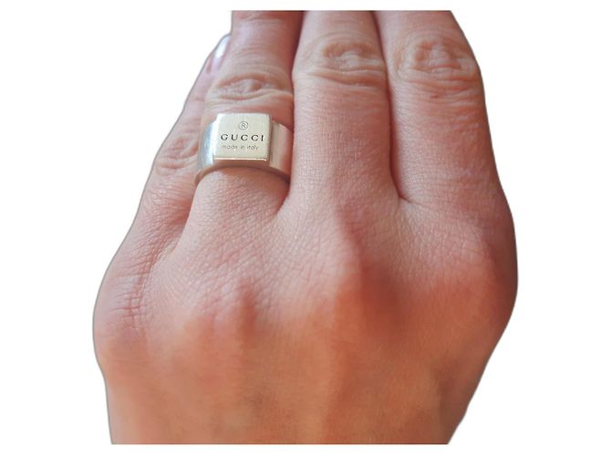 Gucci Ring aus Silber Größe 52