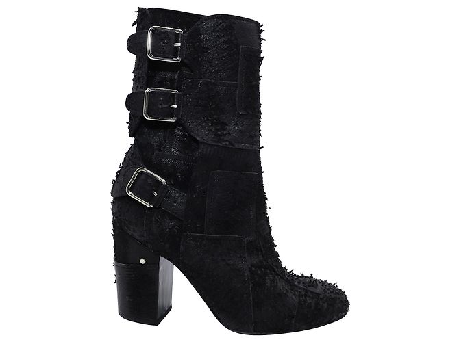 Laurence Dacade Merli Ankle Booth em couro de bezerro preto e envelhecido