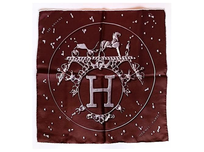 Hermès Quadratischer Gavroche Hermes Bronze Seide  ref.490676