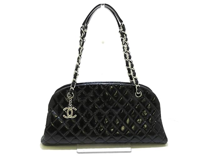 Chanel Mademoiselle Black Leather  ref.491689