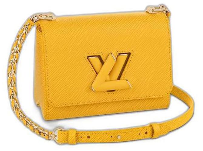 Louis Vuitton LV Epi Twist Tasche aus Leder Gelb  ref.491945