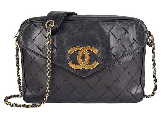 Authenticating Vintage Chanel Handbags