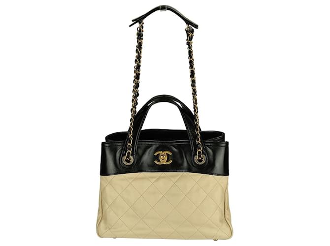 chanel black quilted tote bag