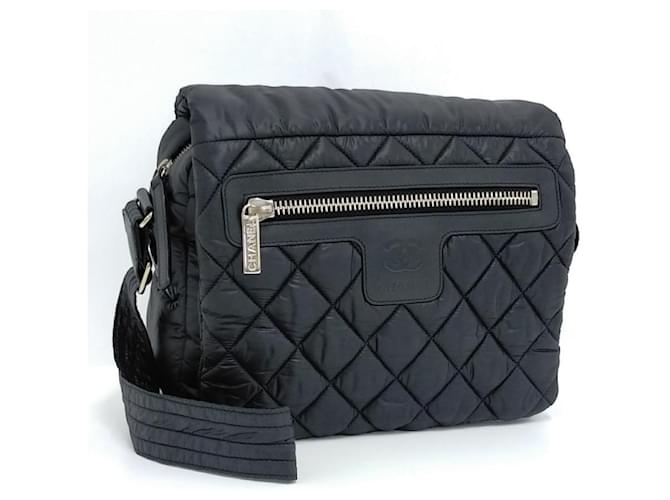Used] CHANEL Coco Cocoon Small Messenger Bag Nylon Black ref.492611 - Joli  Closet