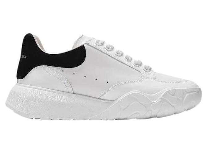Alexander Mcqueen Sneakers Oversize en Cuir Blanc White  ref.493823