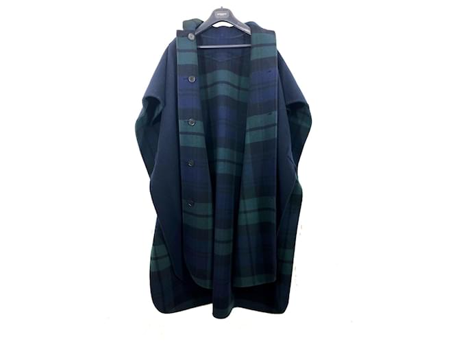 Cape Burberry solid blue and reversible lined-sided green and blue check Navy blue Wool  ref.496561