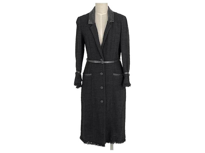 *[Gebraucht] Chanel Tweed Long Coat Chester Coat Single Coco Mark Button CC Mark 04A Oberbekleidung Andere Mantel Schwarz Damen Baumwolle Nylon  ref.499876