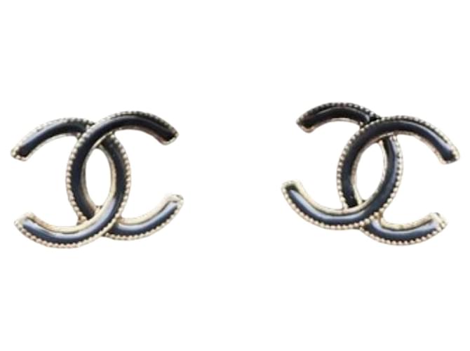 Chanel NEW 2022 Boucles d'oreilles CC Métal Noir Bijouterie dorée  ref.500910