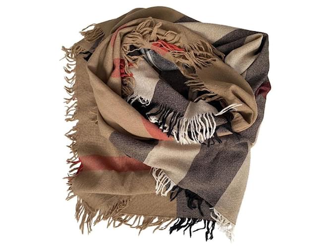 Burberry square scarf excellent condition camel Beige Wool  ref.501508