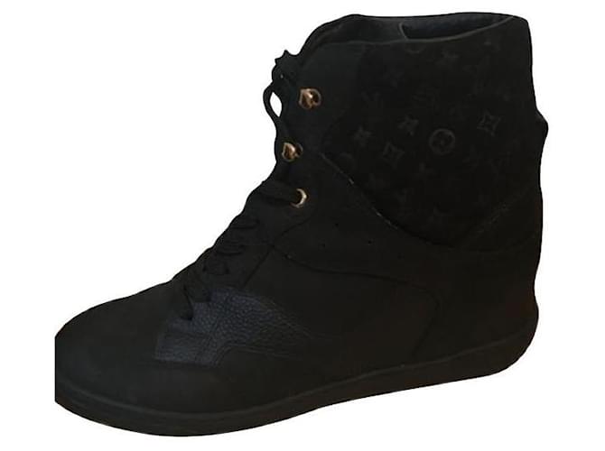 Louis Vuitton Sneakers Black Suede  ref.503125