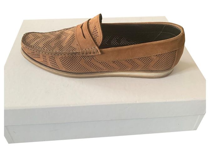 Paire de mocassin Baldinini en cuir suede camel marron clair Beige Caramel