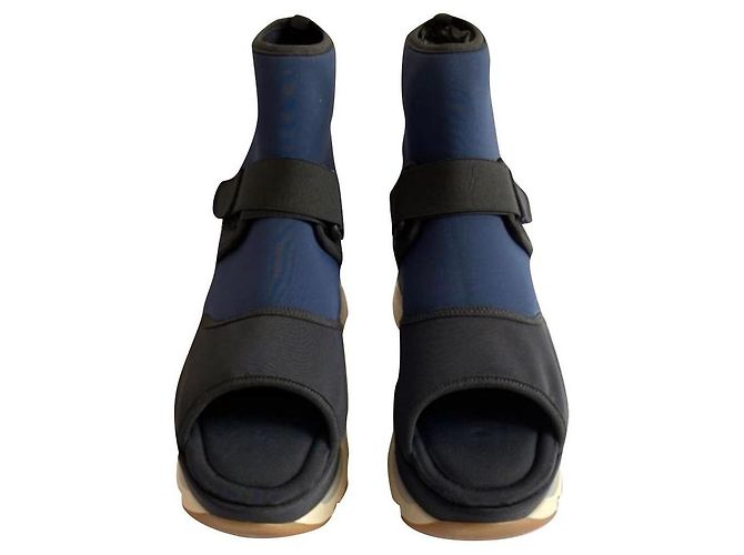 Baskets Marni Bleu en Tissu Taille 40