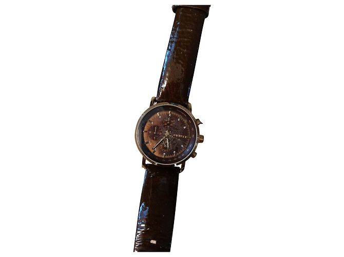 Relógio Dkny de couro marrom Dourado