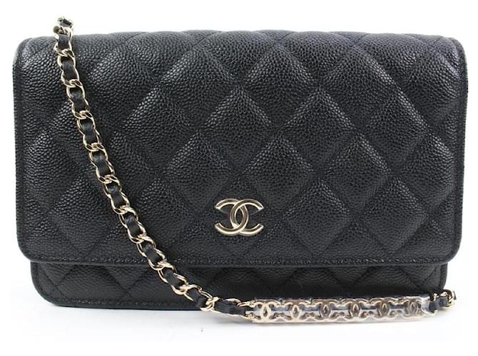 Wallet On Chain Chanel 22p Portafoglio con maglie CC in caviale trapuntato nero limitato su catena Pelle  ref.503600