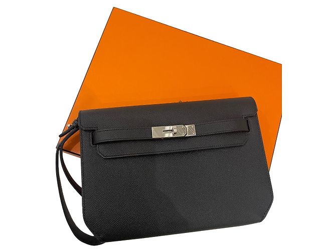 Hermès Kelly Depeches Lederhandtasche Schwarz
