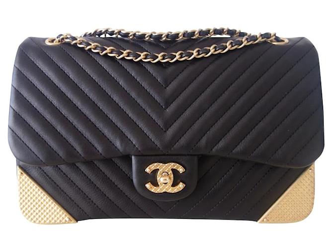 Timeless Chanel Classic chevron bag Black Leather  ref.504001
