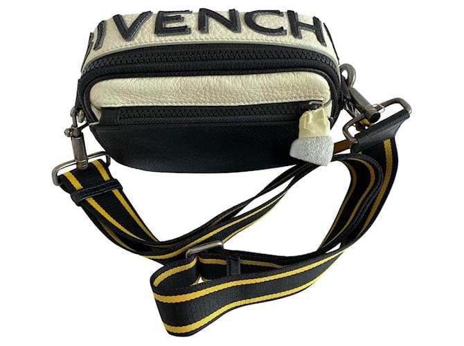 Givenchy Sacoches Cuir Noir  ref.504271
