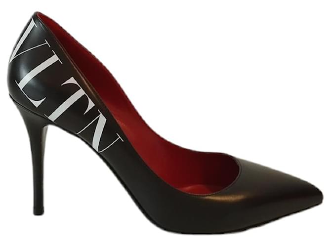 Zapatos de tacón de cuero negro Valentino VLTN  ref.504694