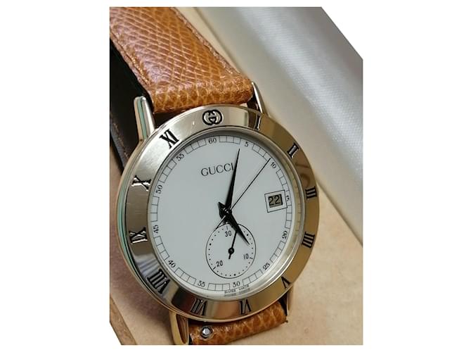 Gucci watch 3800 M Chrono  wristwatch Golden Gold-plated  ref.504719