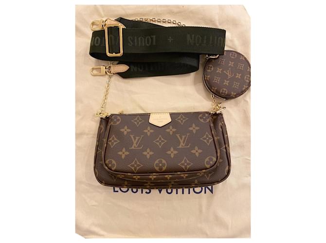 Louis Vuitton Bolsillo múltiple Verde oscuro Cuero  ref.504751