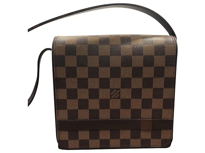Bolsa Louis Vuitton Concorde Marrom Escuro Couro Castanho escuro