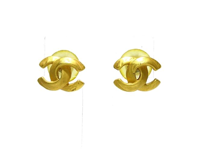 Chanel earring Golden Metal  ref.506480