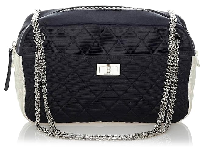 Chanel Black Matelasse Reissue Nylon Shoulder Bag White Cloth ref