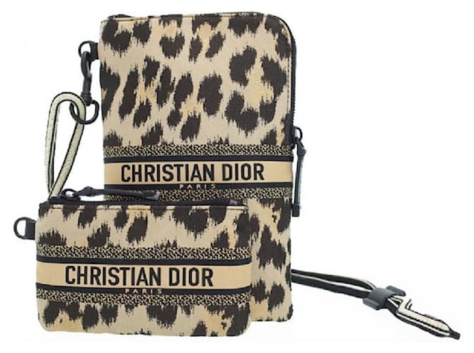 DiorTravel Multifunctional Pouch