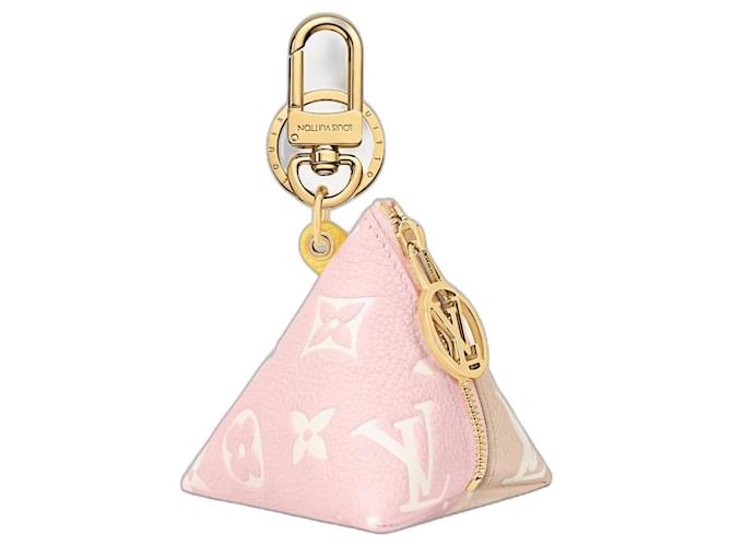 Louis Vuitton LV Berlingot Taschenanhänger Pink Leder  ref.509133