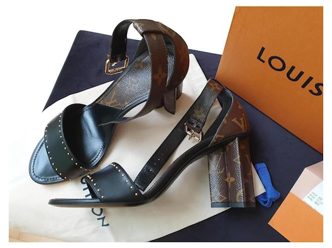 Louis Vuitton Black Leather Sandals