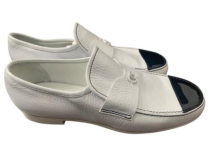 Chanel Flats Black White