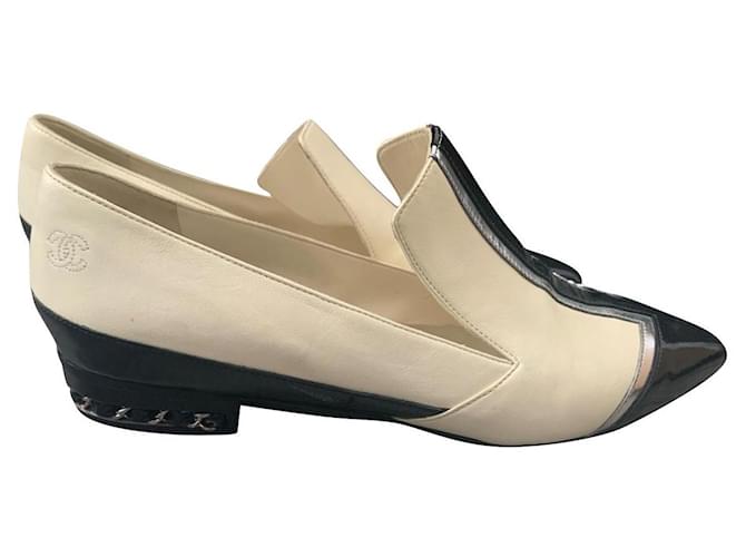 Chanel Flats Beige Leather  ref.510212