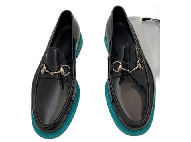 Gucci Loafers Slip ons Navy blue Turquoise Rubber  ref.512115