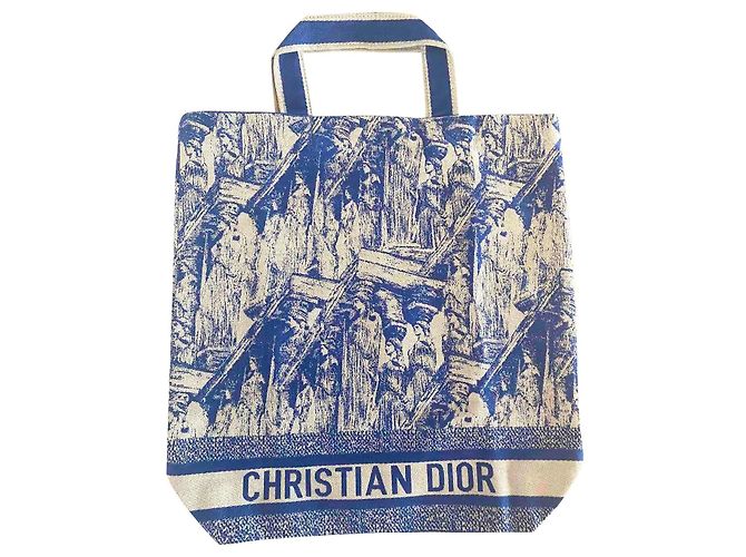 Dior cariátides