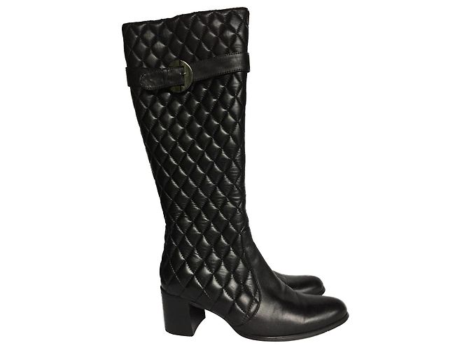 Balmain Vintage : Bottes en cuir matelassé