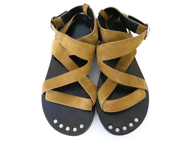 Sandalias con plataforma plana de ante color arena de Isabel Marant