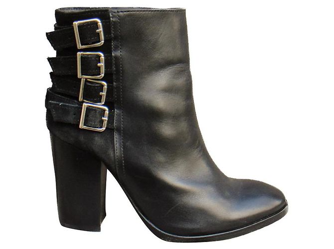 botins IKKS p 38 Nova Condição Preto